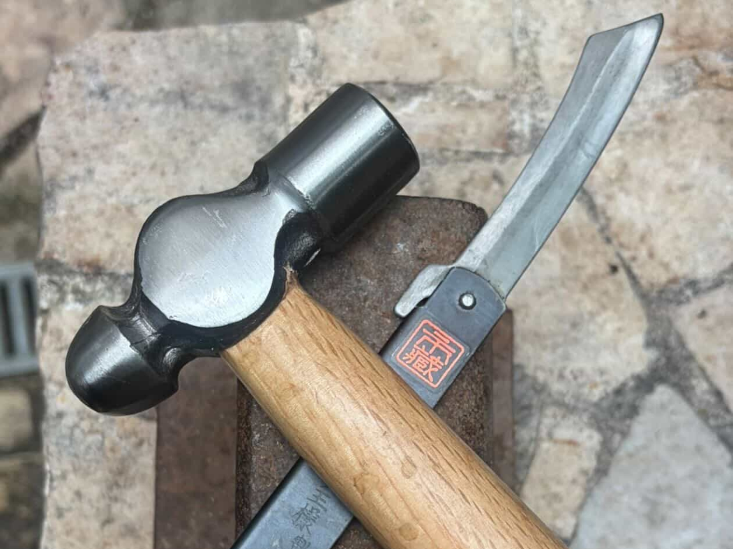 Higonokami. Hammer, Tighten, Use Again.